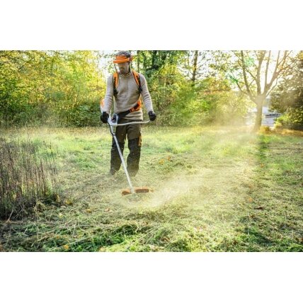 Krūmapjovė akumuliatorinė STIHL FSA 200.0 (be akum. ir krov.) 4