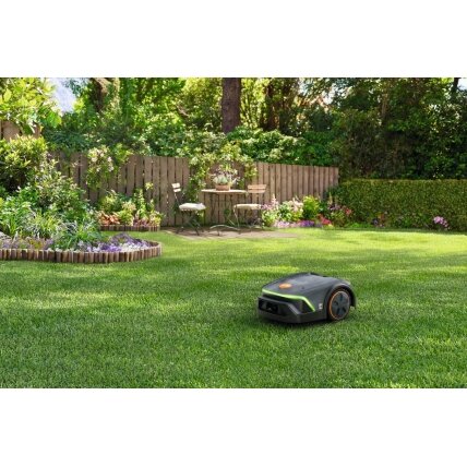 Vejapjovė -robotas STIHL iMOW 3 EVO 3 Vejapjovė -robotas STIHL iMOW 3 EVO 3